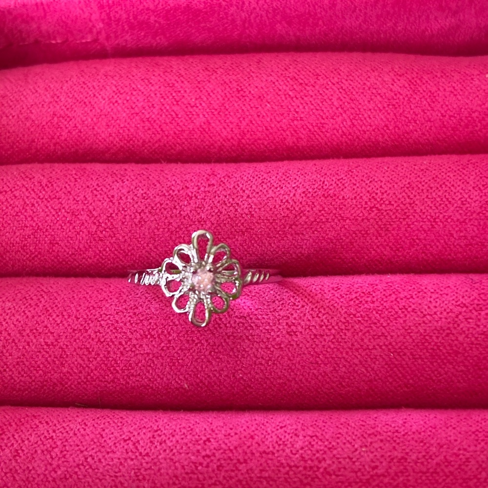 Sterling Silver Floral Ring size 5